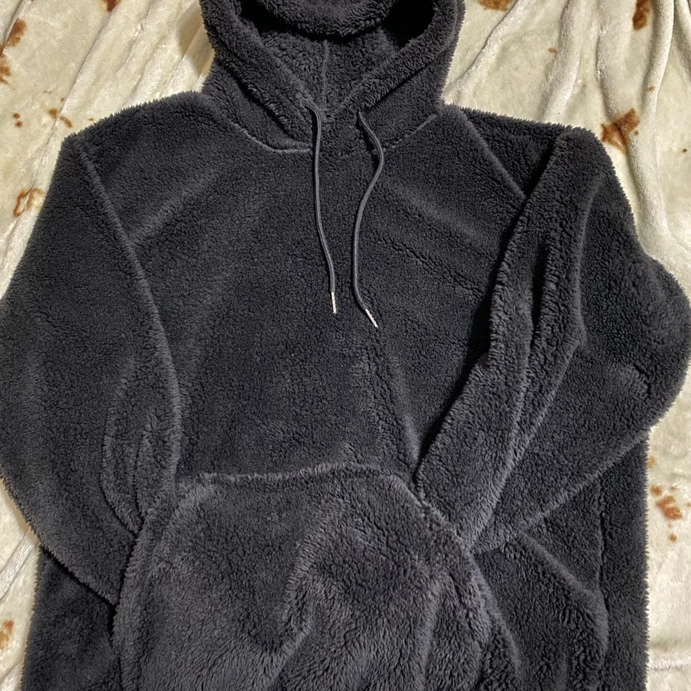 Plush Hooded Pullover - Black Medium